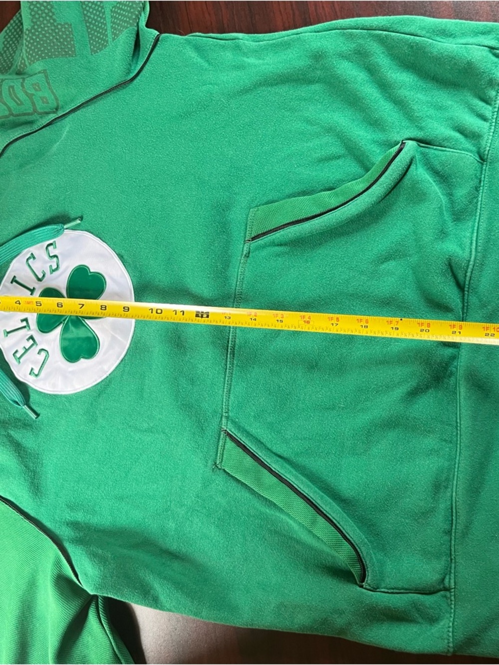 Boston Celtics Hoodie Adidas Sweatshirt Green Pullover NBA Basketball Sz Medium - Picture 3 of 4